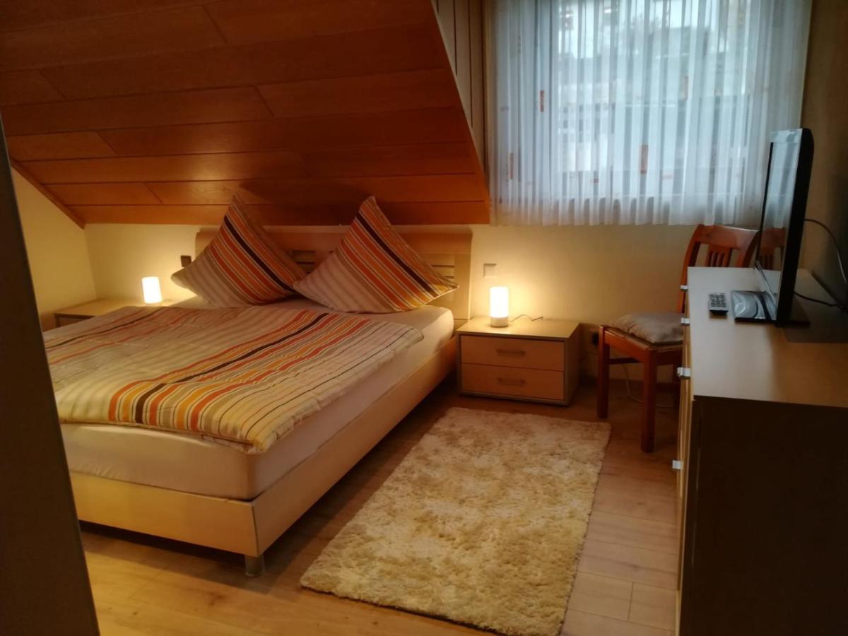Ferienwohnung Unter Dem Schild Oberfell Zewnętrze zdjęcie